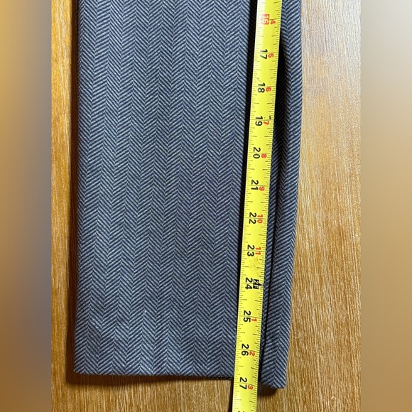 J.Jill Slim Leg Ponte Pants Gray and Navy Herringbone Small Petite (6p-8p) NWT - Picture 4 of 10